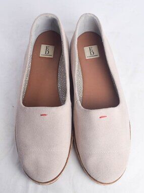ED Ellen Degeneres Womens 8 Pale Pink Beige Suede Flats Loafers Slip Ons Norana